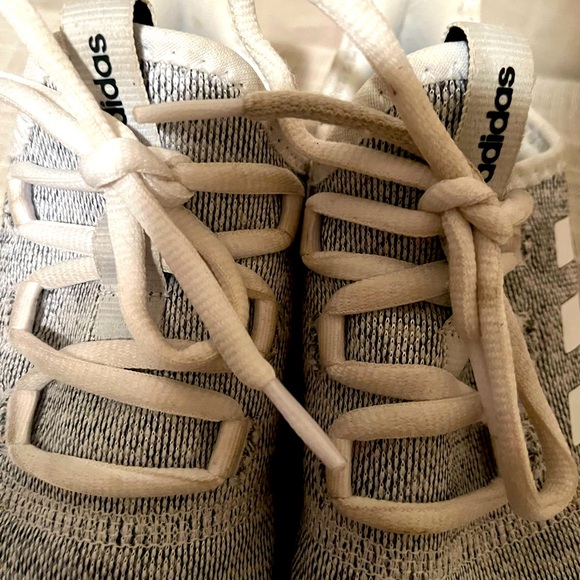 adidas  Cloudfoam Comfort Light Gray And White Athletic Shoes - Picture 6 of 7